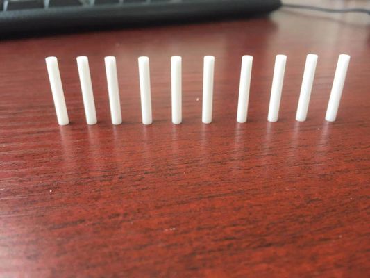 उच्च पॉलिश थोड़ा सहिष्णुता 1550C जिरकोनिया सिरेमिक छड़ 5500Mpa